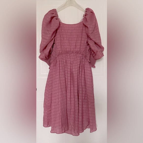 URBAN REVIVO Dress - Picture 2 of 4